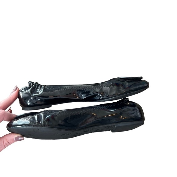 Tory Burch - Reva Black Patent Leather Flats Sz 7 - Picture 6 of 15